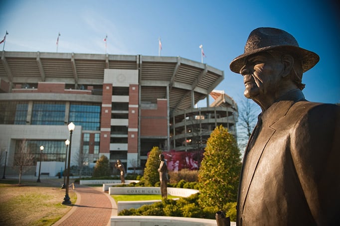 The bronze statue of Paul Bryant on the walk of champions